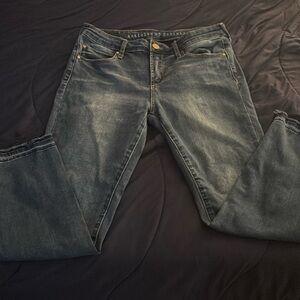 Ankle length skinny jeans